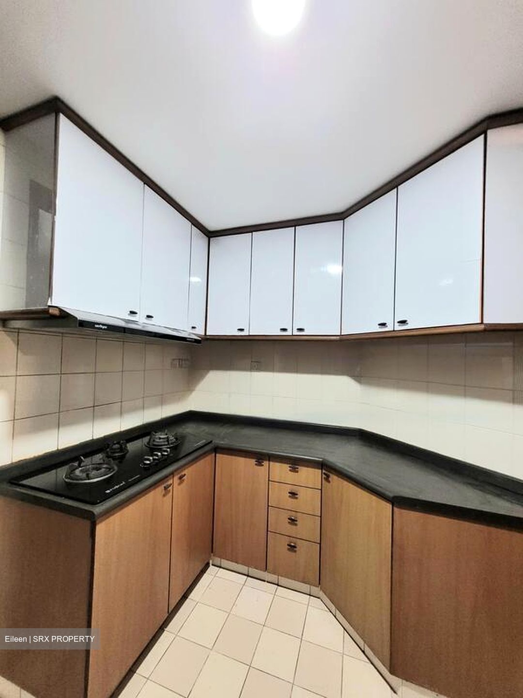 Summerdale (D22), Condominium #593589251